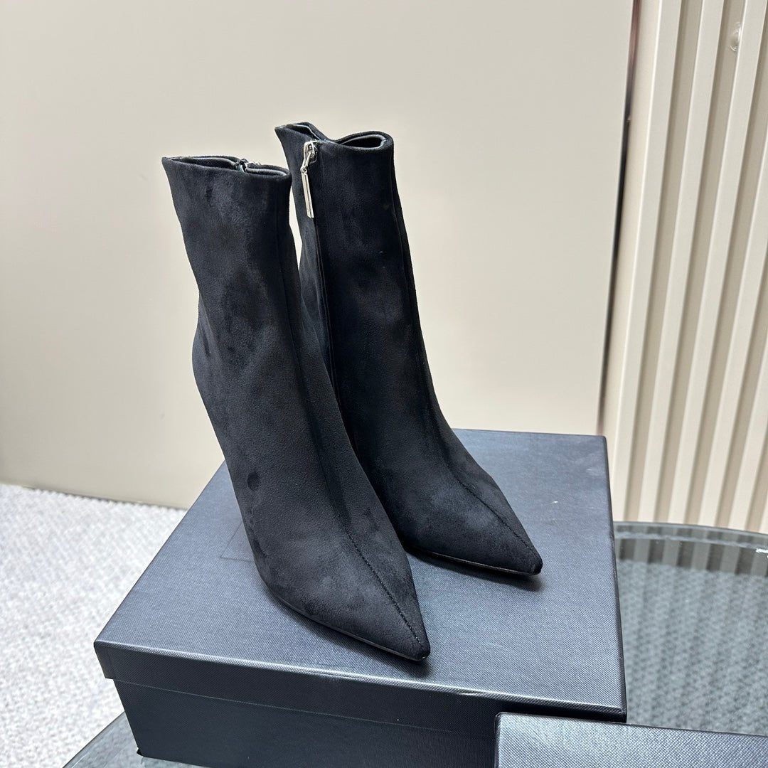 Saint Laurent SL OPYUM HEELED BOOT BLACK SUEDE