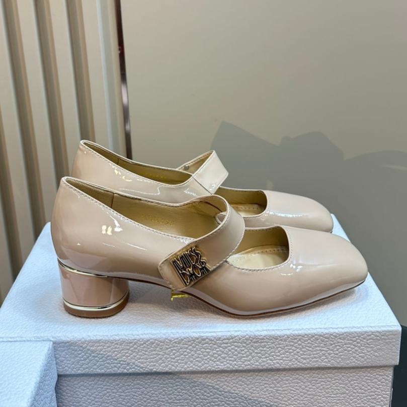 DIOR Miss  DIOR Pump 40mm Glossy Beige Cowhide