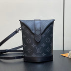 Louis Vuitton ENVELOPE POUCH 18 IN BLACK MONOGRAM ECLIPSE CANVAS