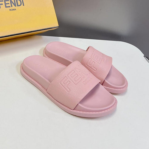 FENDI FENDI ROMA SLIDES IN LIGHT PINK LAMBSKIN LEATHER