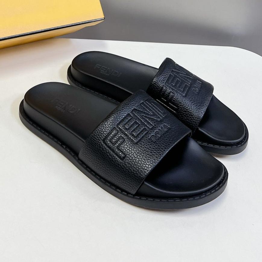 FENDI FENDI ROMA SLIDES IN BLACK LAMBSKIN LEATHER