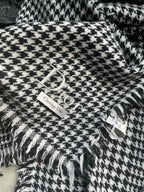 DIOR HOUNDSTOOTH SCARF 200 CM IN BLACK MIX WHITE WOOL 399969