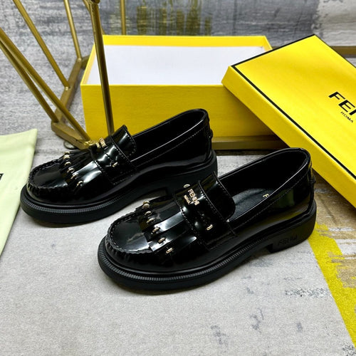 FENDI FENDI BAGUETTE LOAFERS IN BLACK CALFSKIN WITH GOLD HARDWARE