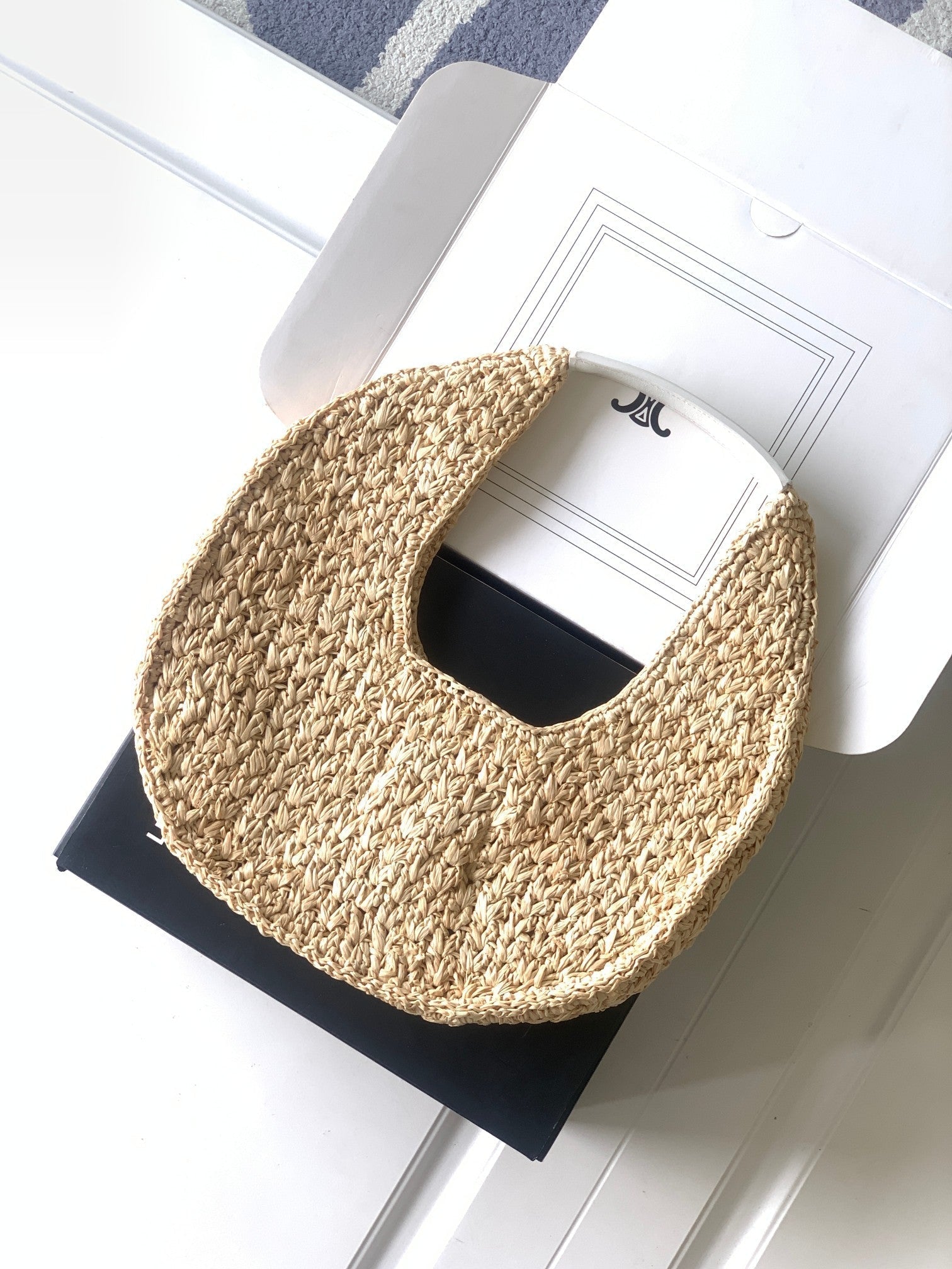 Celine celin classic panier 33cm hobo bag raffia and white calfskin