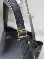 Saint Laurent PARIS VII SMALL HOBO 30 IN BLACK GRAINED LEATHER GOLD HARDWARE