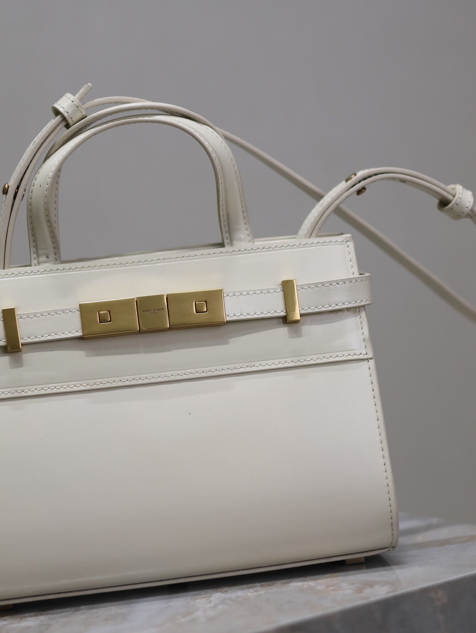 Saint Laurent MANHATTAN SMALL TOP HANDLE BAG 21 IN WHITE CALFSKIN GOLD HARDWARE