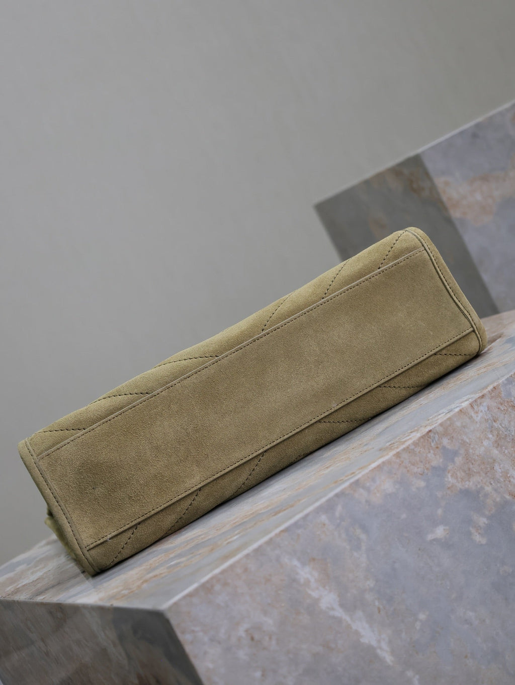 Saint Laurent NIKI SHOPPING BAG 33 IN ECRU BEIGE SUEDE GOLD HARDWARE