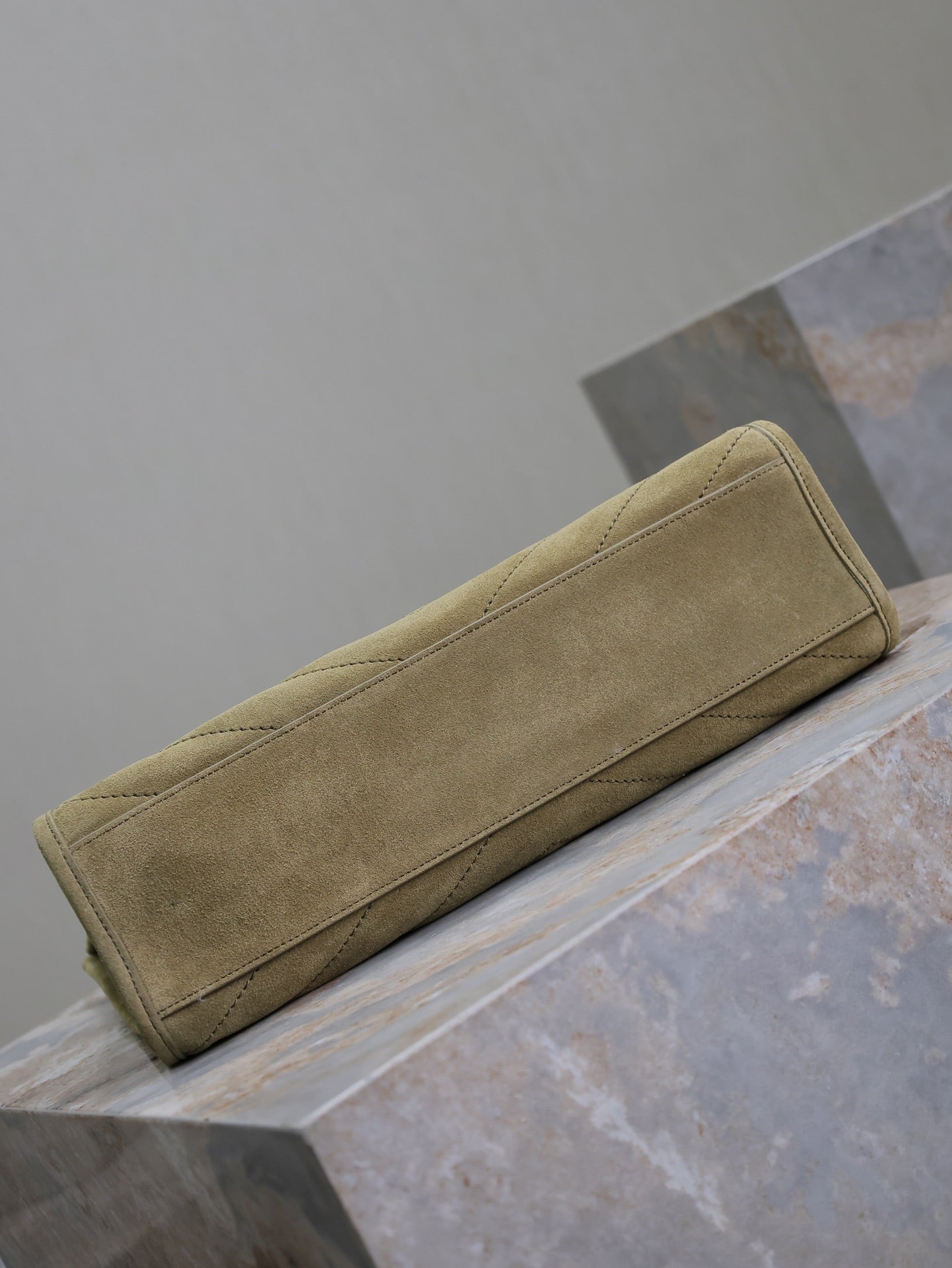 Saint Laurent NIKI SHOPPING BAG 33 IN ECRU BEIGE SUEDE GOLD HARDWARE