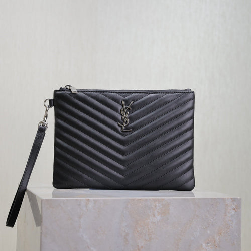 Saint Laurent CLUTCH 24 IN BLACK QUILTED CALFSKIN SILVER BUCKLE