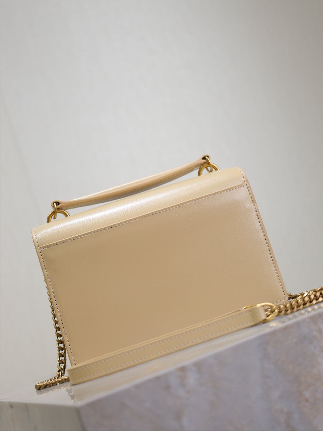 Saint Laurent SUNSET SMALL BAG 19 IN BEIGE CALFSKIN GOLD HARDWARE