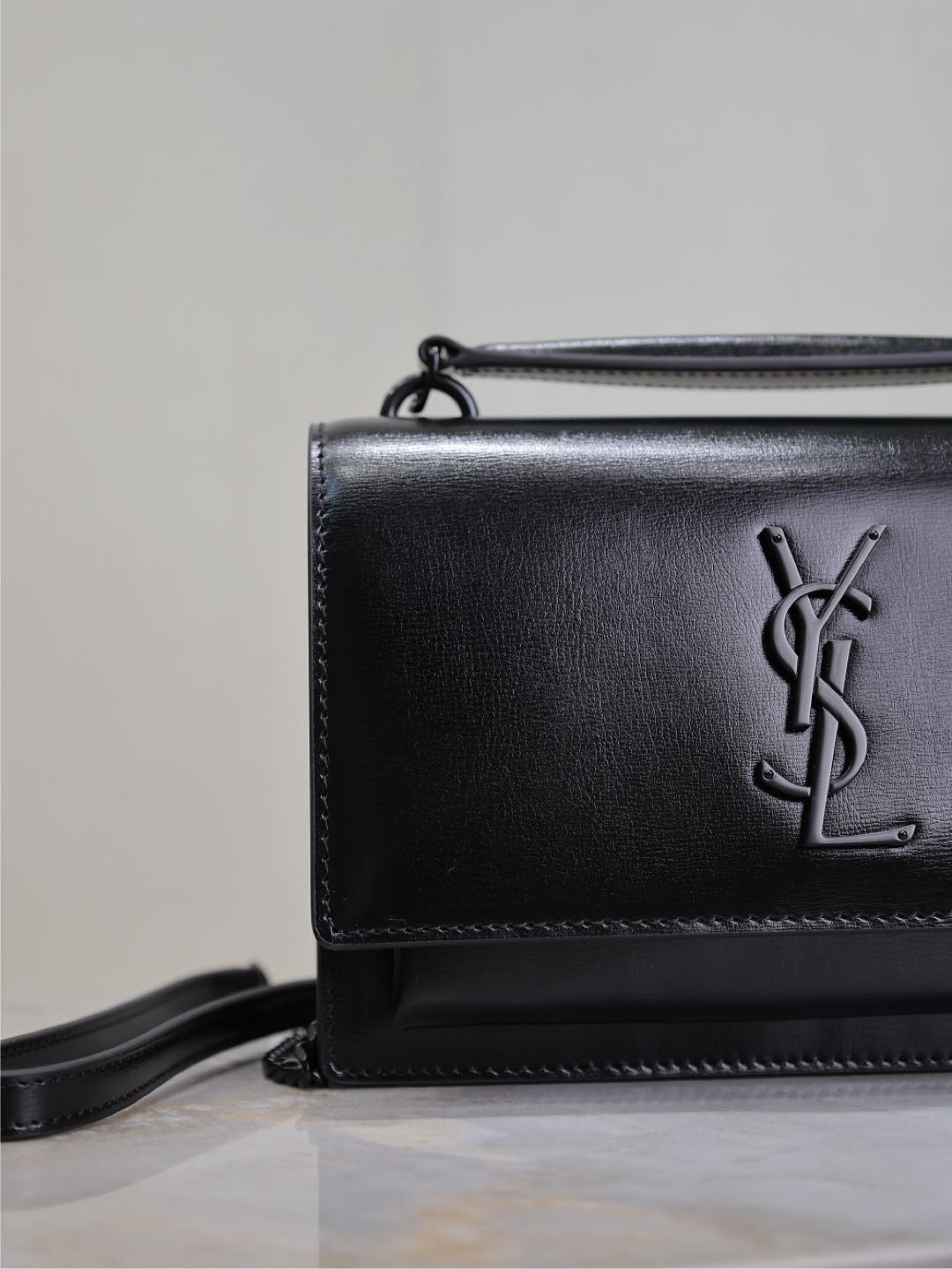 Saint Laurent SUNSET SMALL BAG 19 IN BLACK CALFSKIN BLACK HARDWARE