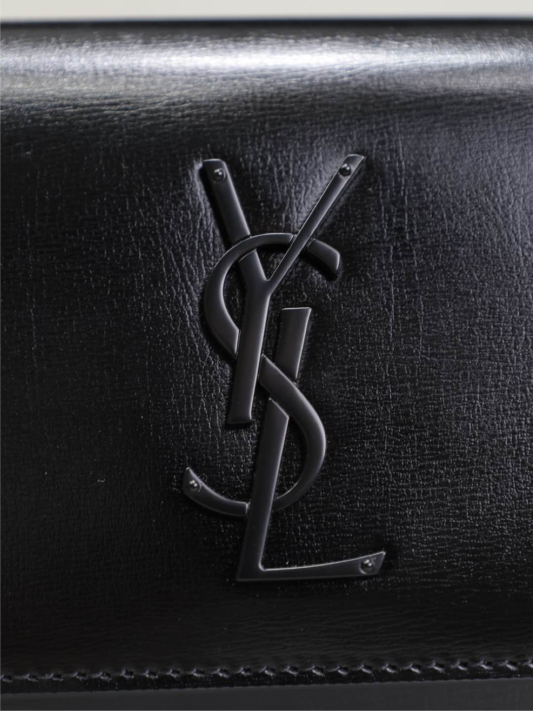 Saint Laurent SUNSET SMALL BAG 19 IN BLACK CALFSKIN BLACK HARDWARE