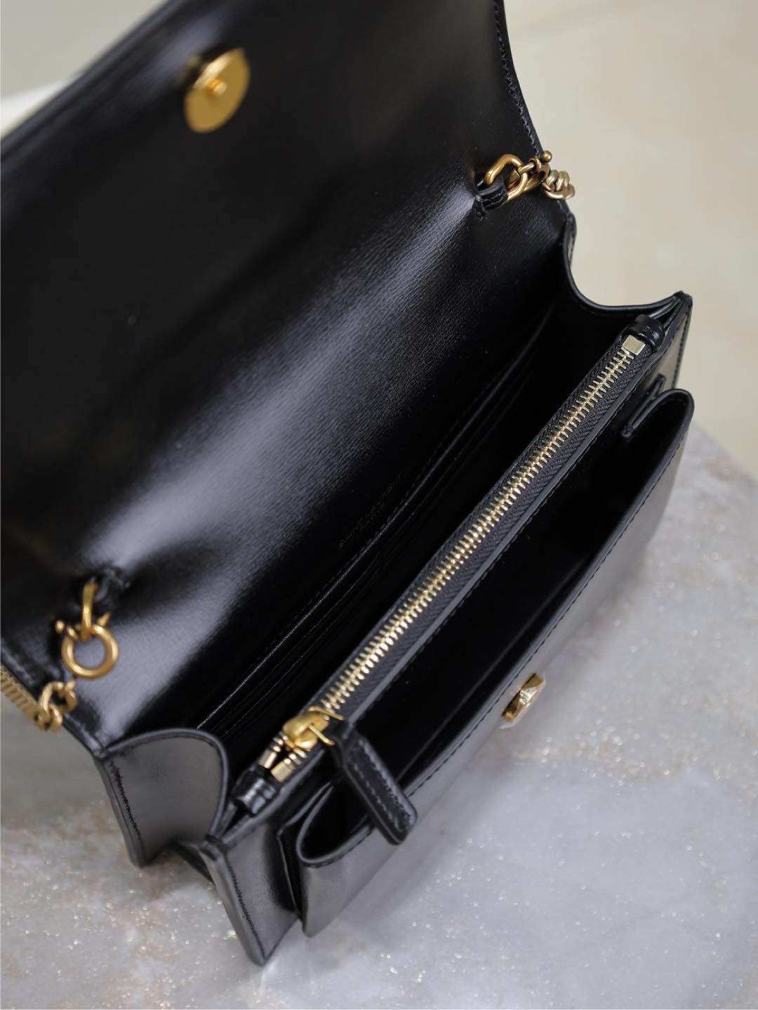 Saint Laurent SUNSET SMALL BAG 19 IN BLACK CALFSKIN COPPER HARDWARE