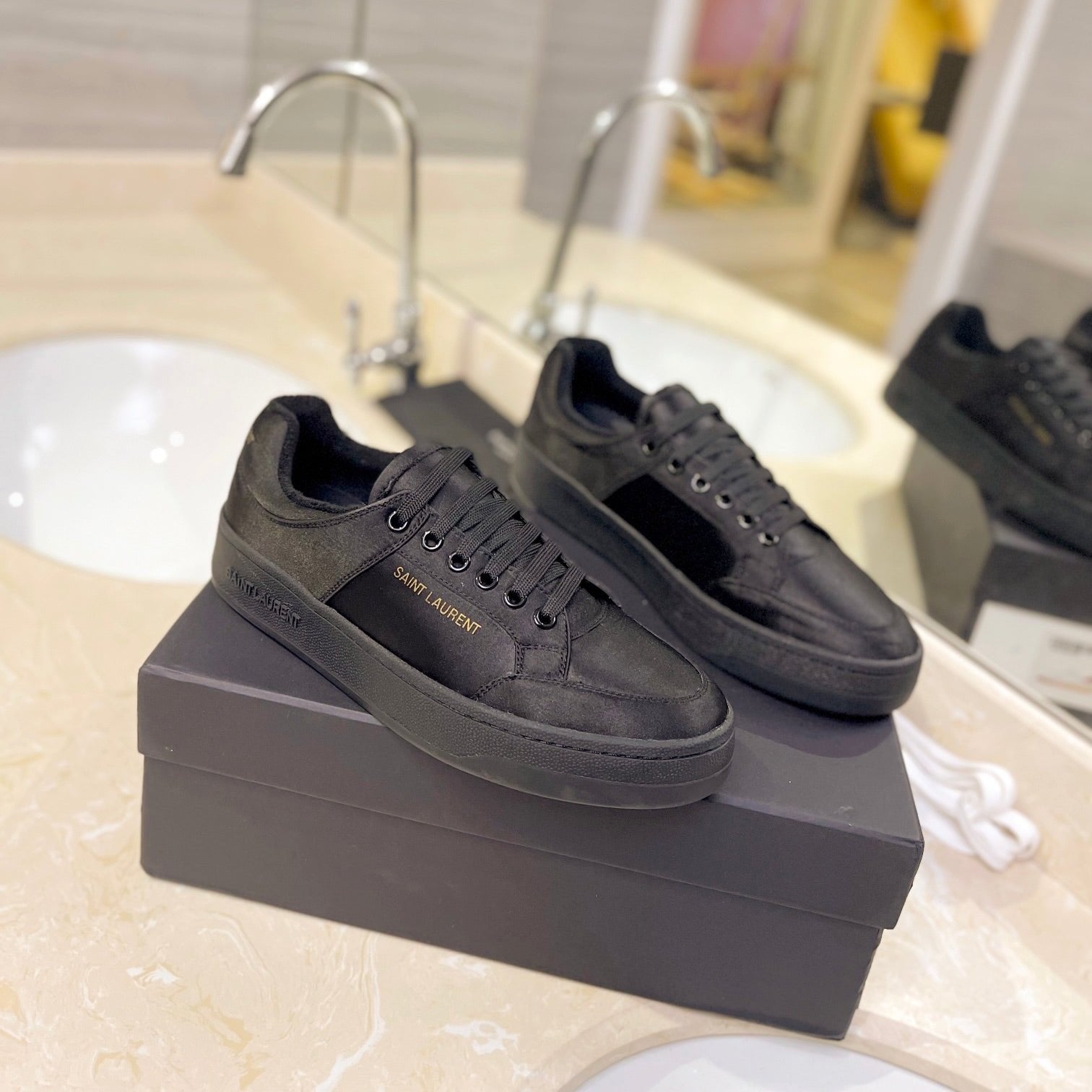 Saint Laurent SL SL/61 SNEAKERS BLACK SATIN