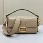 FENDI FENDI BAGUETTE 27 BAG IN SAND BEIGE CALFSKIN WITH GOLD HARDWARE