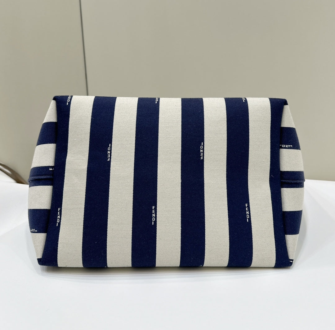 FENDI LARGE ROLL 33 IN MIDNIGHT BLUE MIX WHITE JACQUARD FABRIC