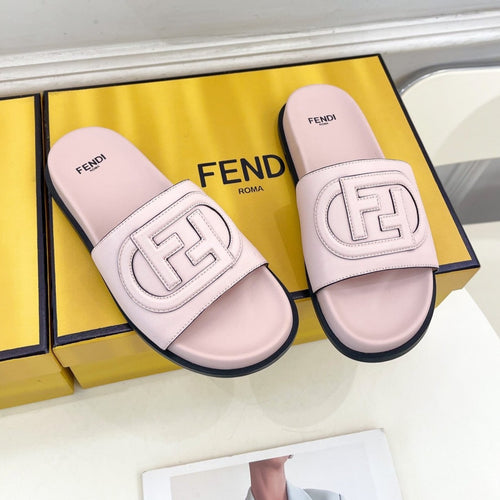 FENDI FENDI LOGO SLIDES IN LIGHT PINK CALFSKIN