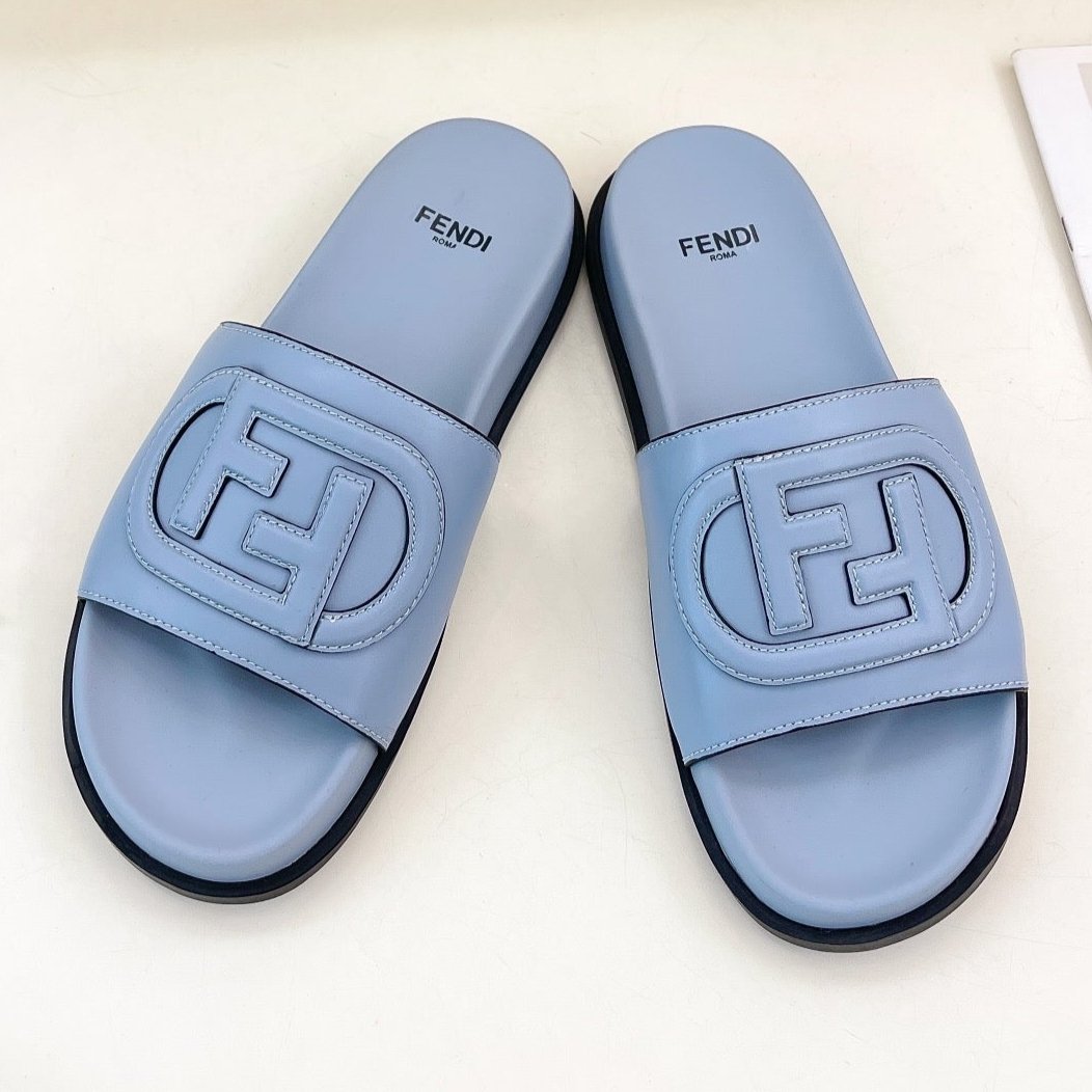 FENDI FENDI LOGO SLIDES IN BLUE POWDER CALFSKIN