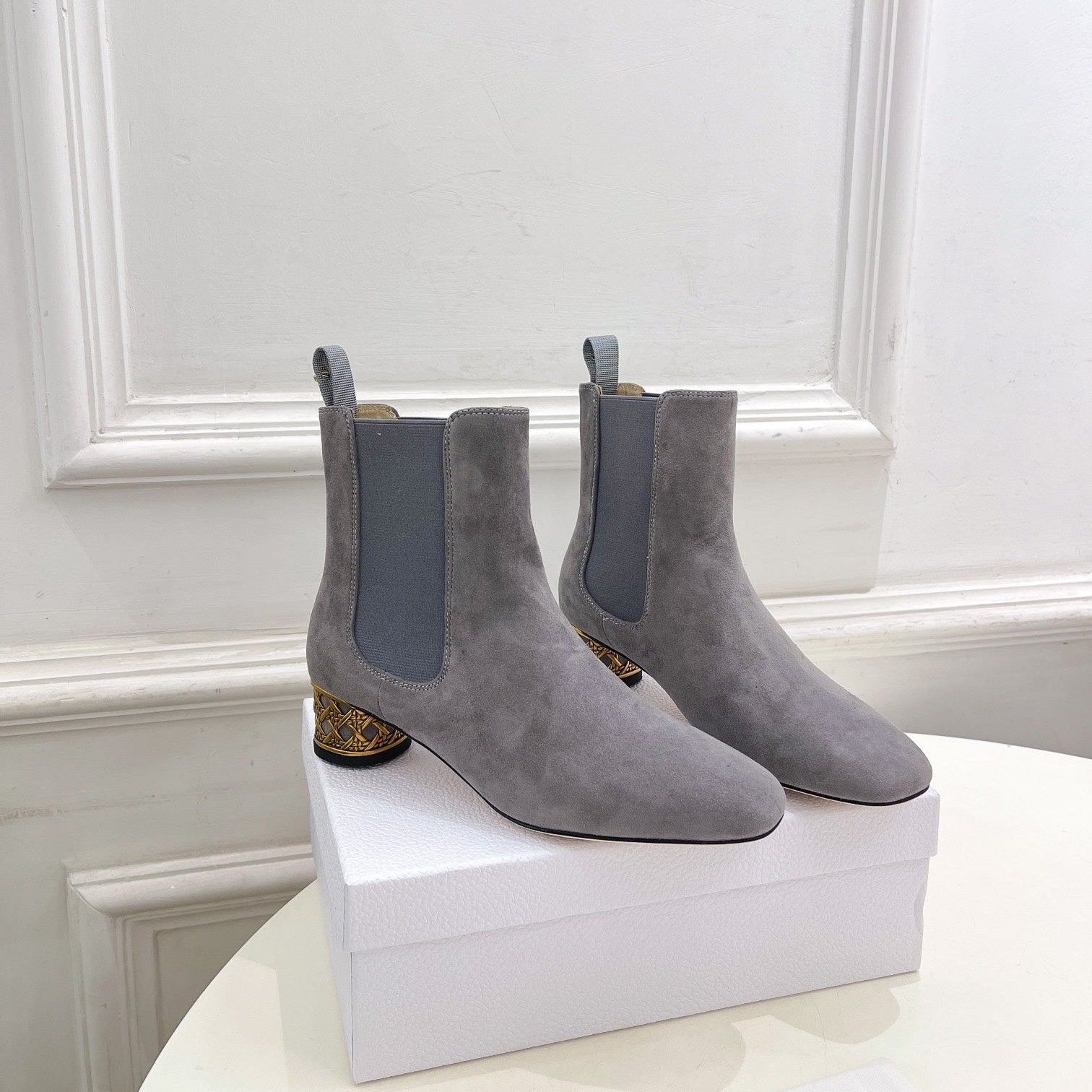 DIOR Icon Heeled Ankle Boot 40mm Grey Suede