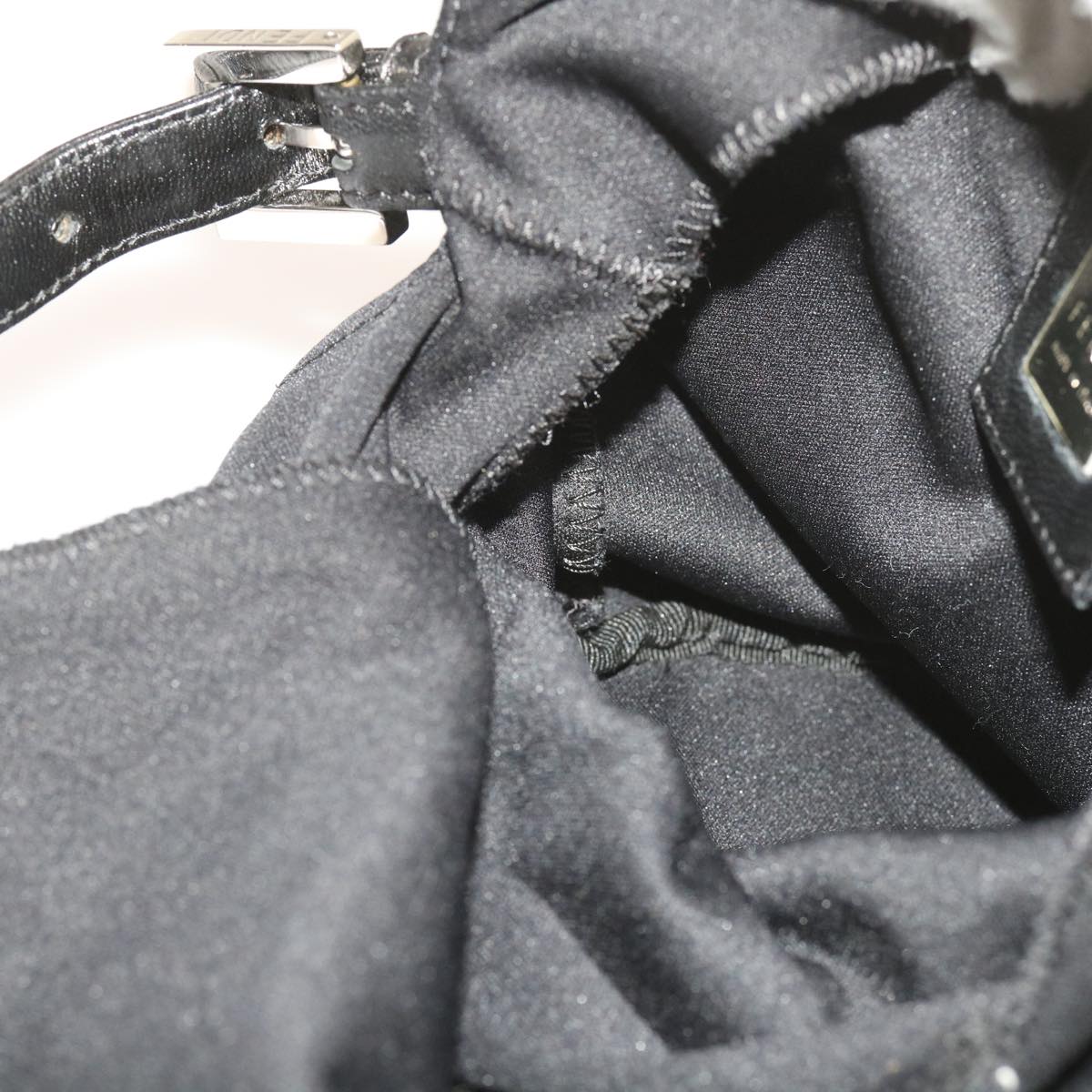 FENDI Mamma Baguette Shoulder Bag Nylon Black 2321 26765 009ki3585