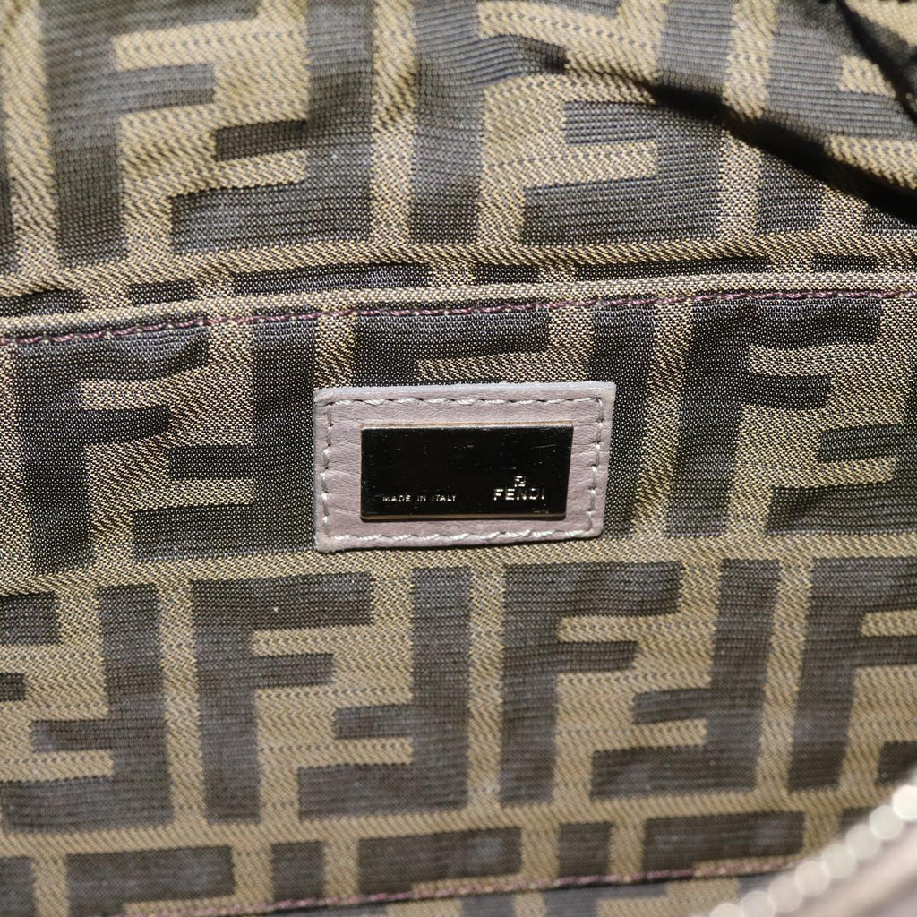 FENDI Zucca Shoulder Bag Leather Beigeki4903