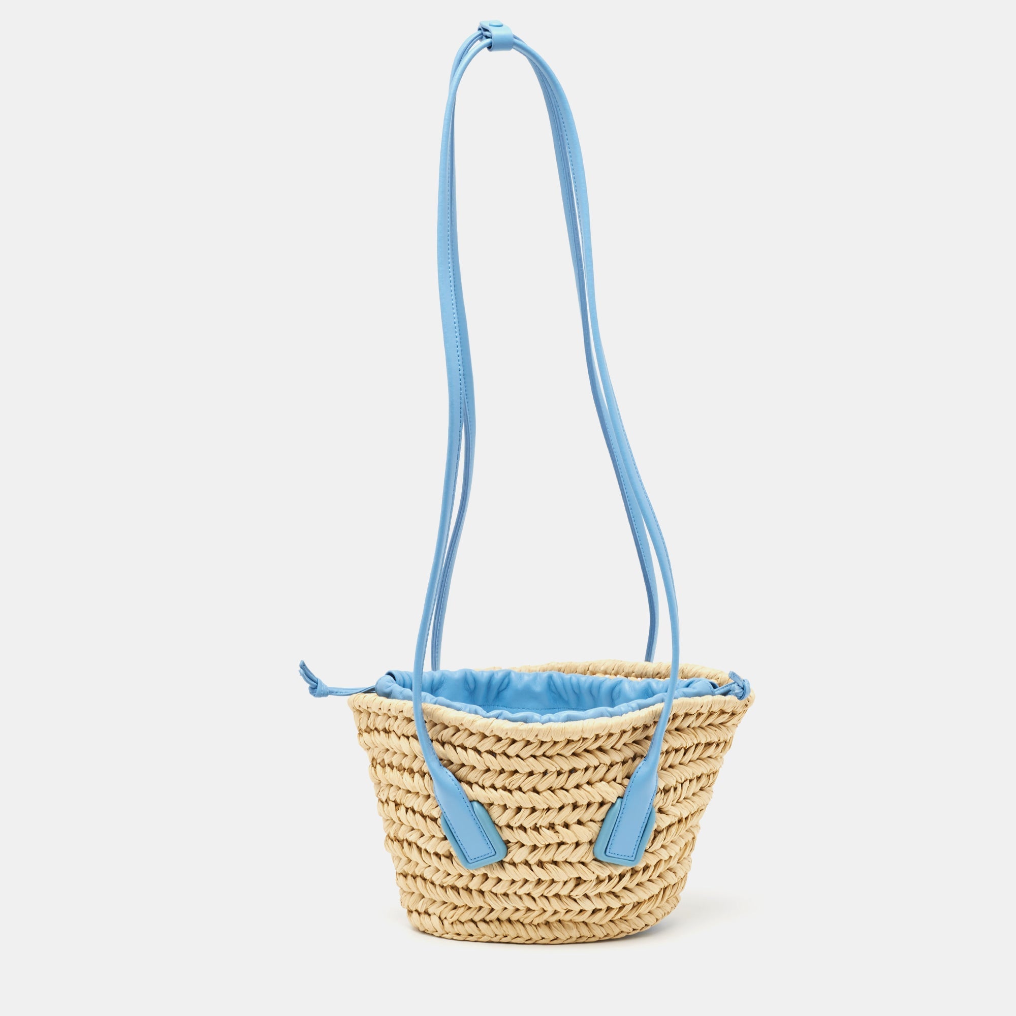 BOTTEGA VENETA Light Blue/Beige Raffia and Leather Small Arco Basket Bag