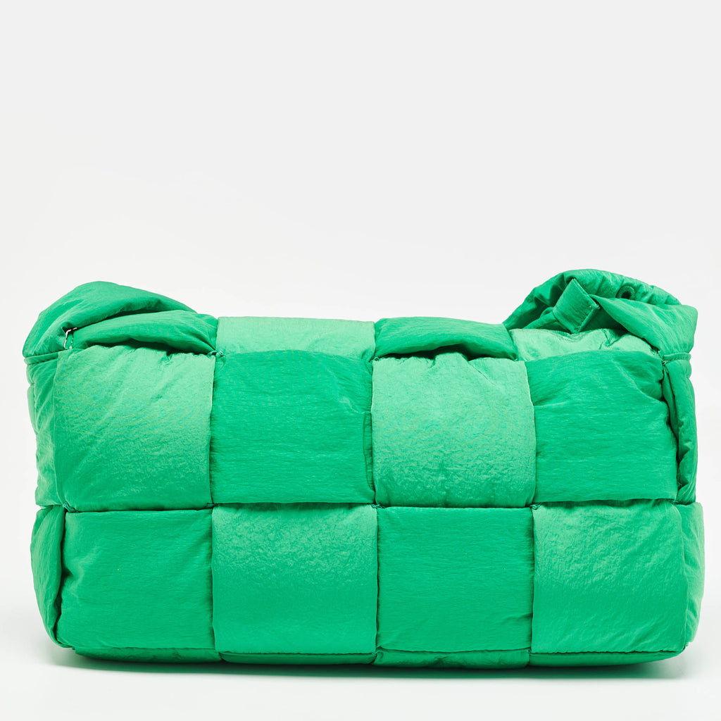 BOTTEGA VENETA Green Intrecciato Fabric Padded Cassette Shoulder Bag