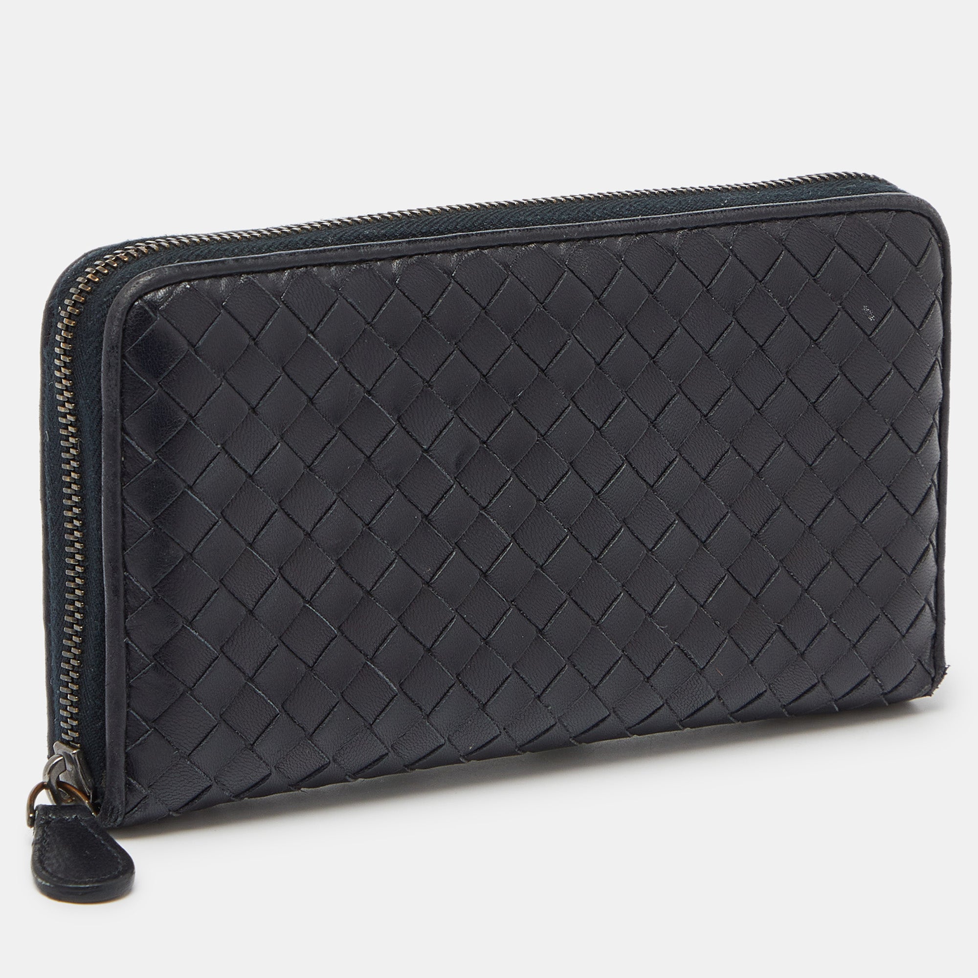 BOTTEGA VENETA Black Intrecciato Leather Zip Around Wallet