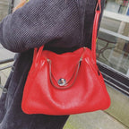 HERMES Lindy26 leather bag