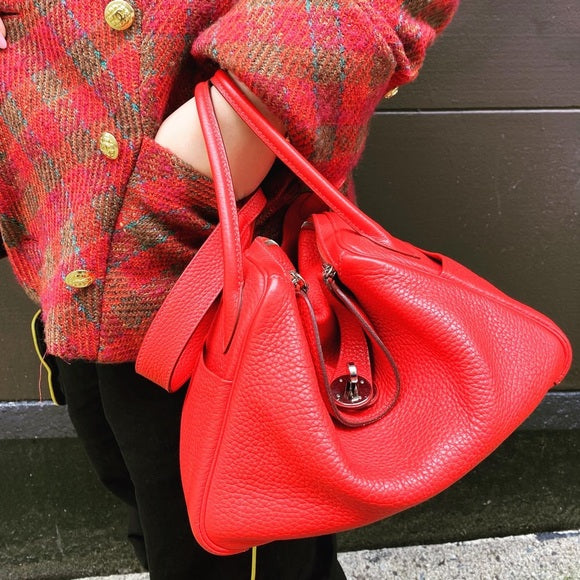 HERMES Lindy26 leather bag
