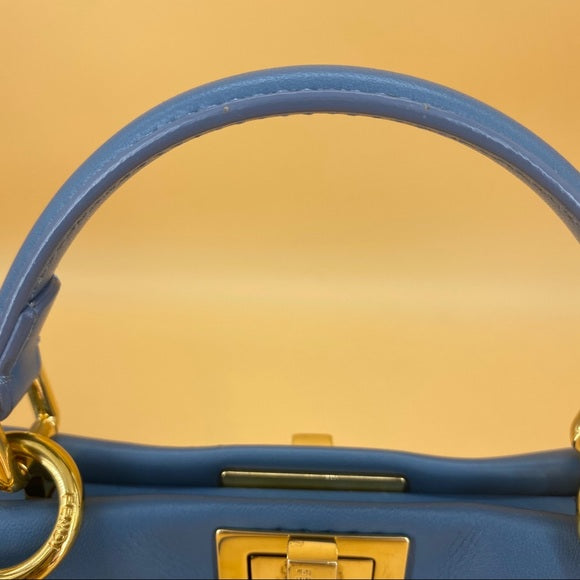 Fendi peekaboo small size leather bag