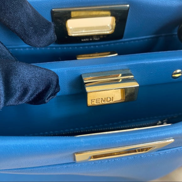 Fendi peekaboo small size leather bag