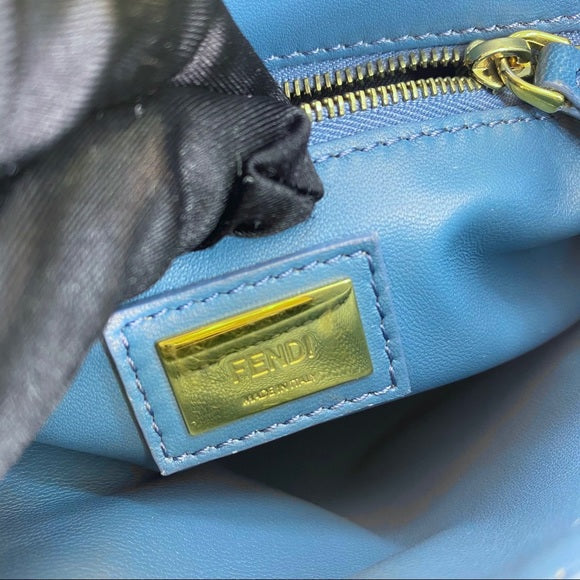 Fendi peekaboo small size leather bag