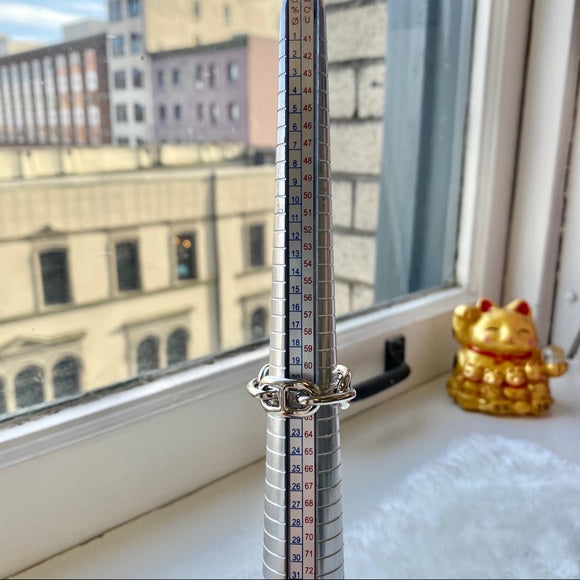 HERMES chaine d'ancre scarf ring