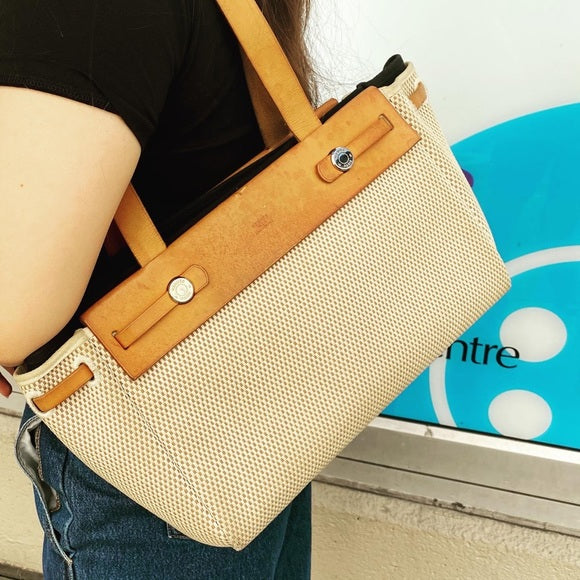 HERMES Herbag Cabas PM shoulder bag