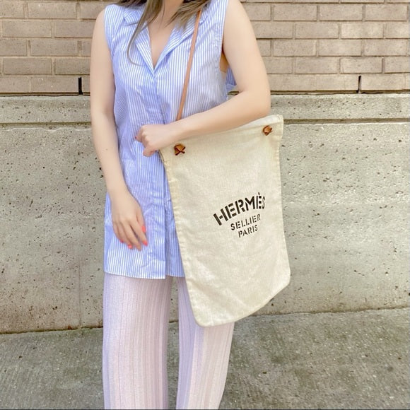 HERMES Aline grooming bag