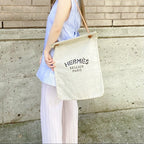 HERMES Aline grooming bag