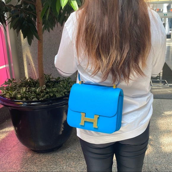 HERMES Frida Blue Constance24