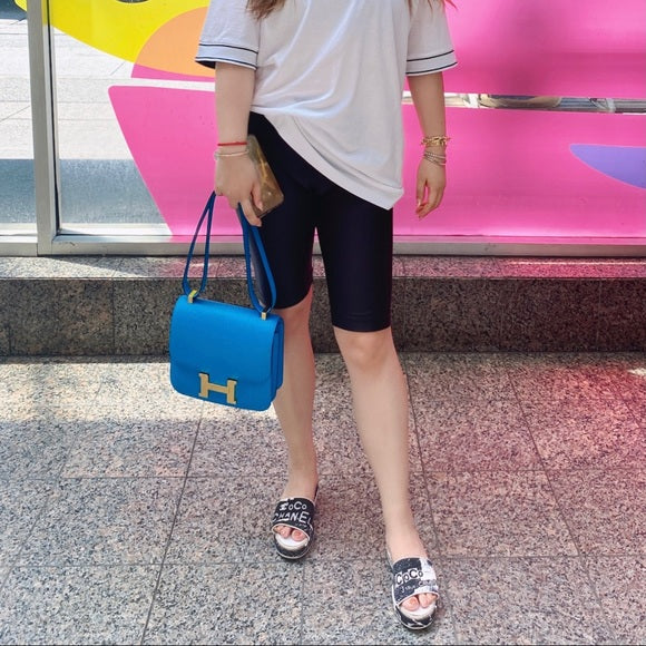 HERMES Frida Blue Constance24