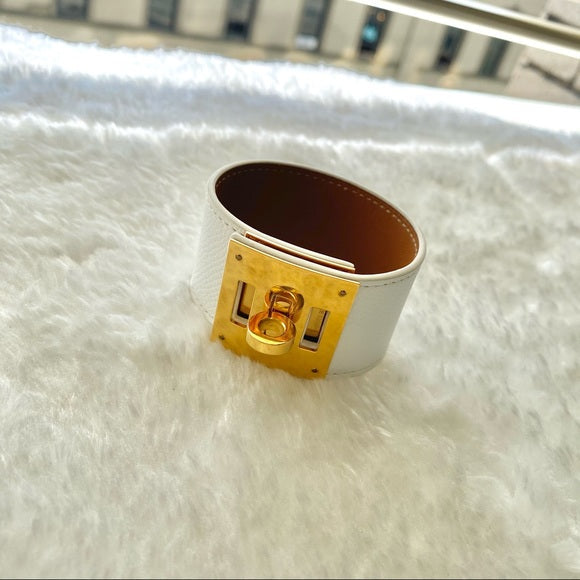 HERMES Kelly Dog leather bracelet white/ gold