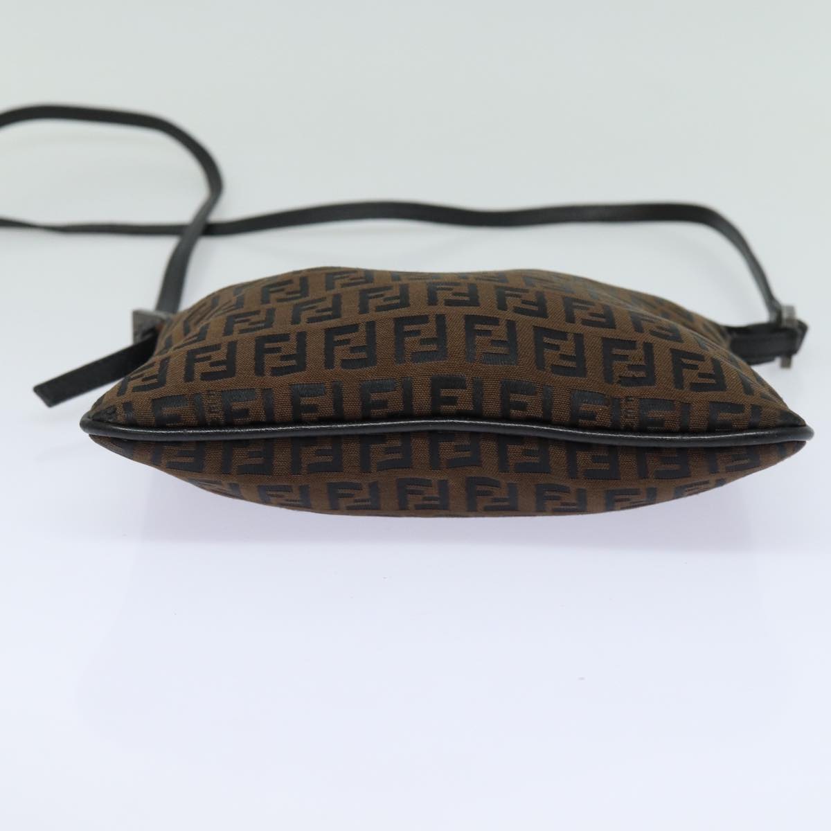FENDI Zucchino Canvas Shoulder Bag Brownmr304