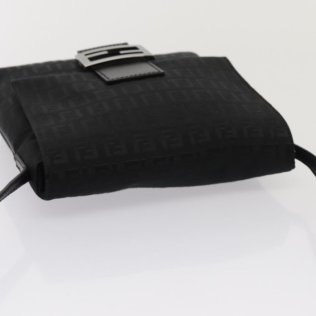FENDI Zucchino Canvas Mamma Shoulder Bag Blackmr359