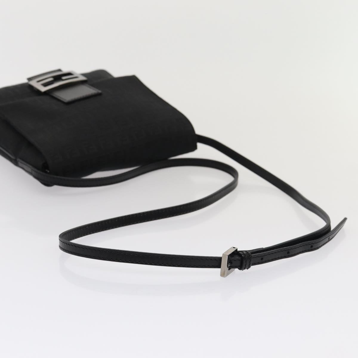 FENDI Zucchino Canvas Mamma Shoulder Bag Blackmr359