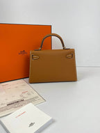 Hermes Kelly 20 Mini Sellier Bag brown Epsom Gold Hardware