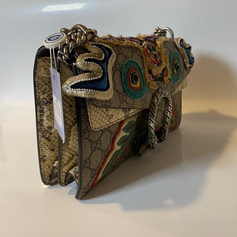 Gucci embroidery bag