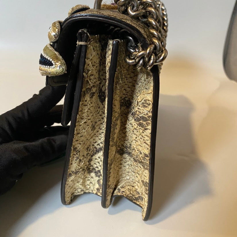 Gucci embroidery bag