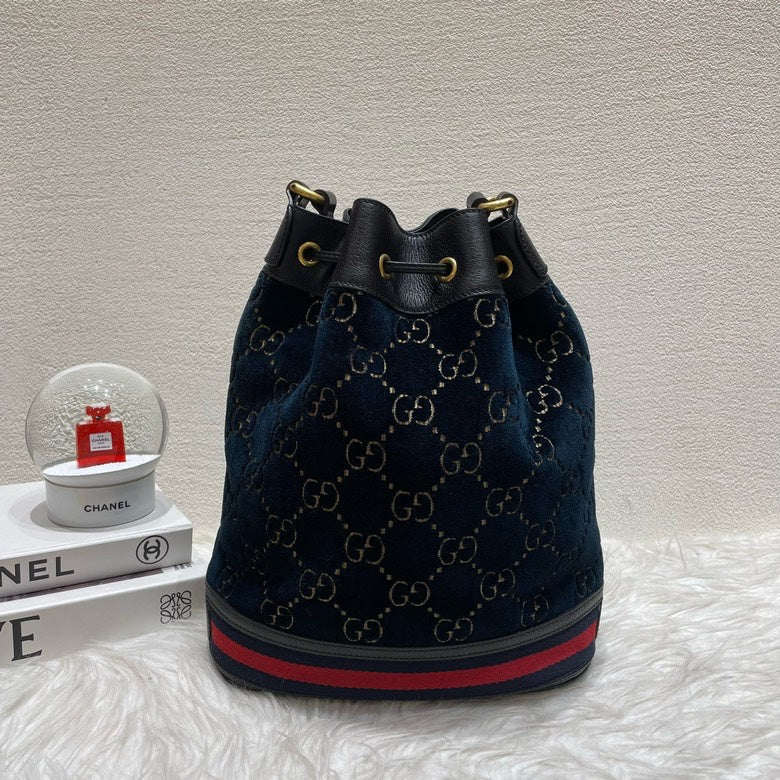 Gucci velvet backpack