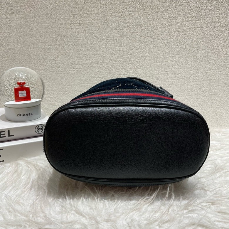 Gucci velvet backpack
