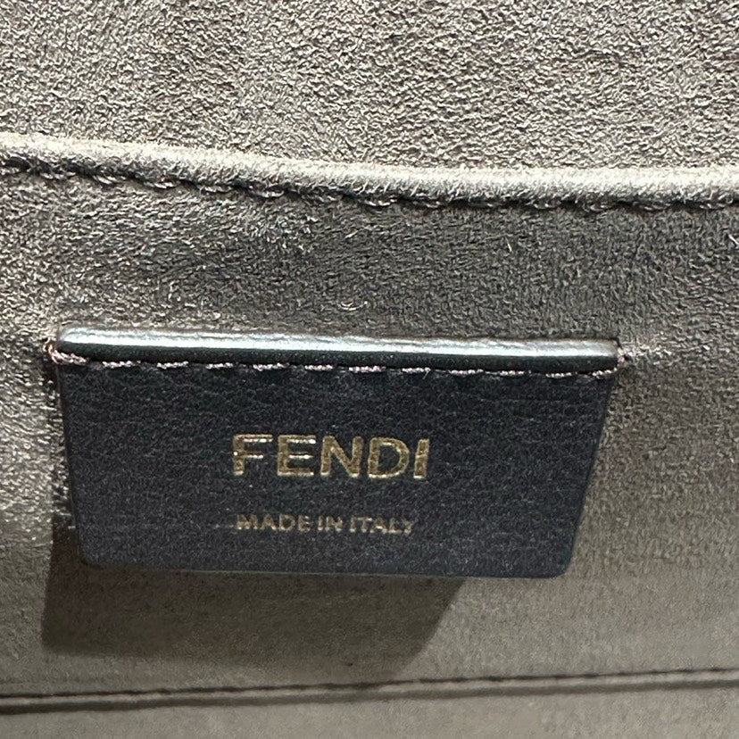 Fendi Kan I F Medium Beige Leather Shoulder Bag 25x19x9cm