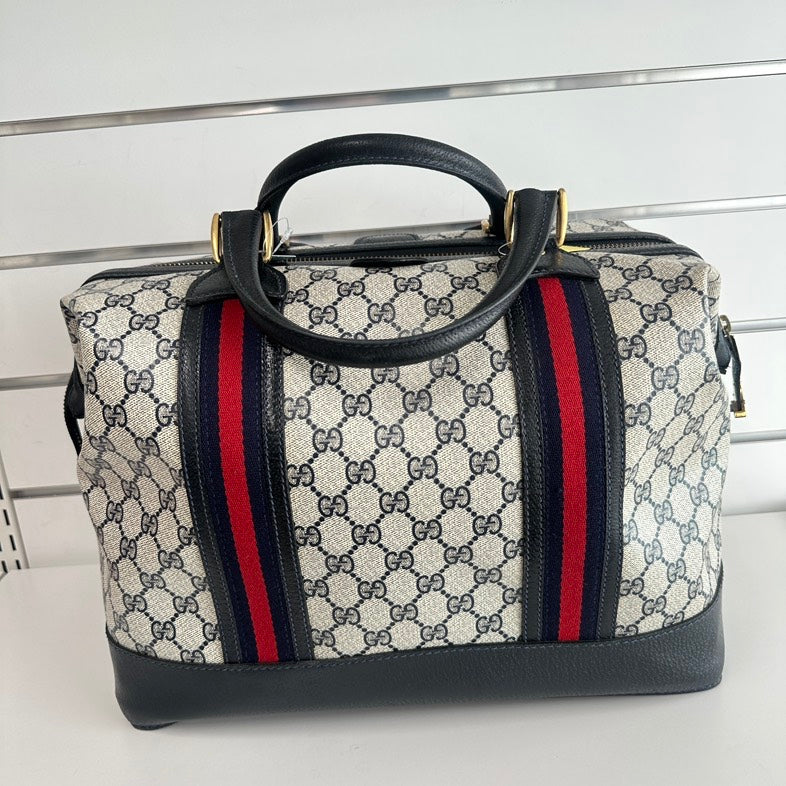 Gucci Duffle Bag 1902 in Beige Canvas -  Vintage Designer Handbag